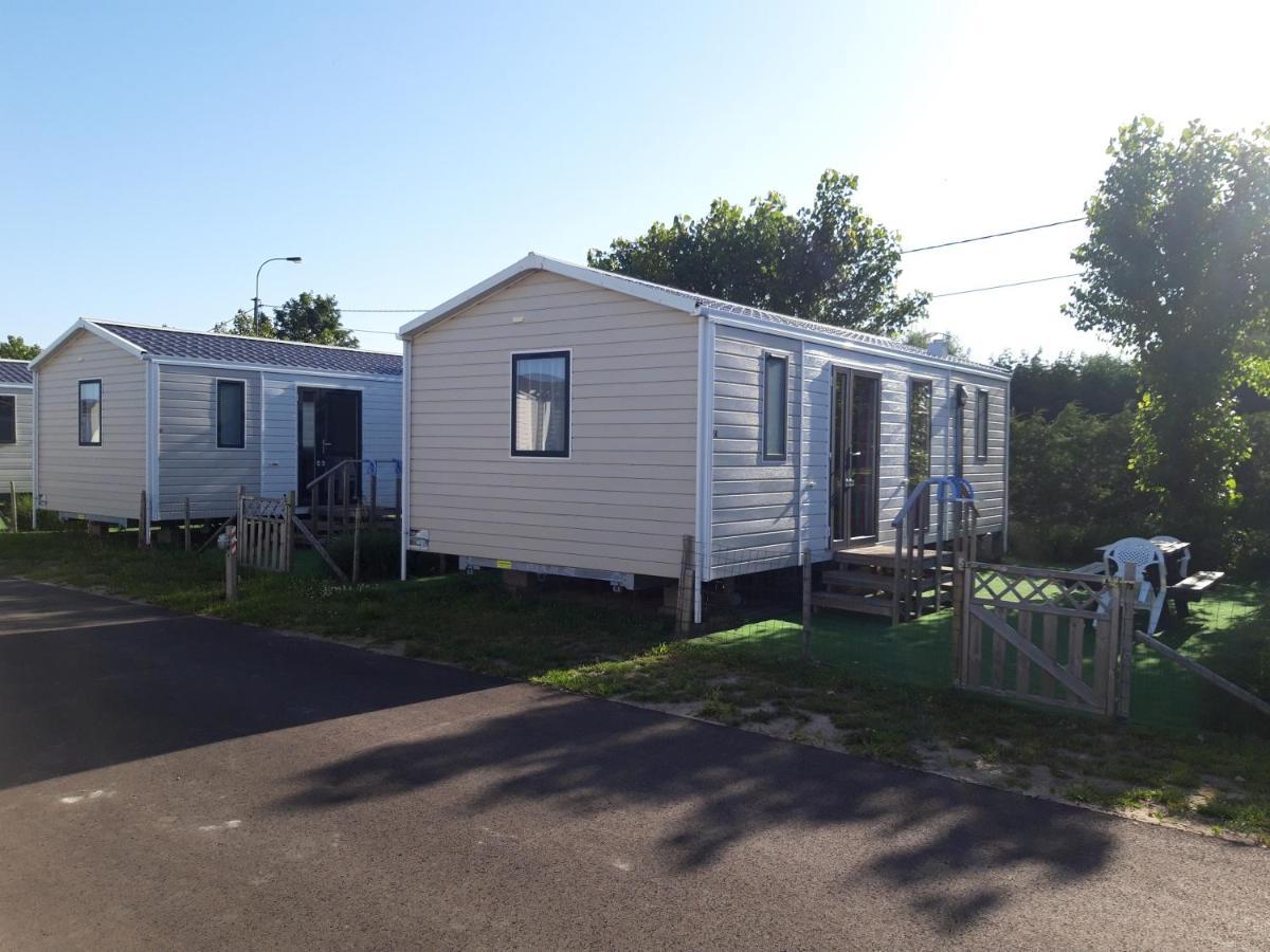 Chalet Park Zeeberm CommV Oostduinkerke Exterior foto