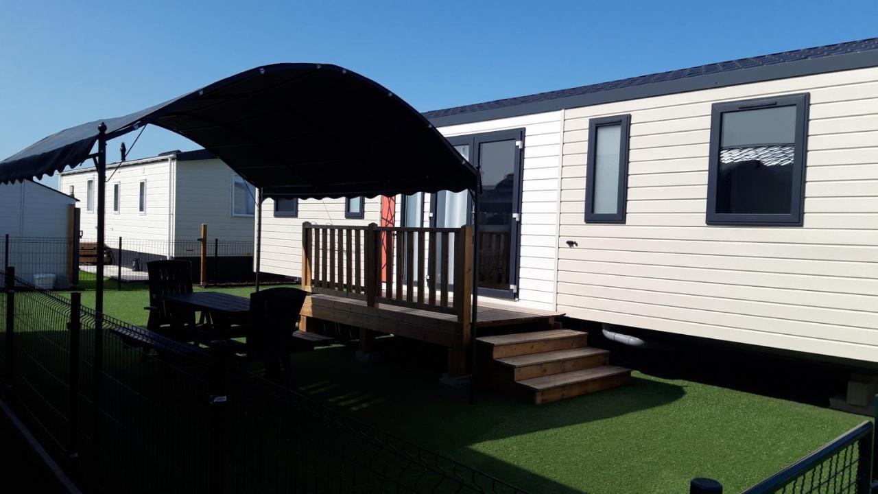 Chalet Park Zeeberm CommV Oostduinkerke Exterior foto